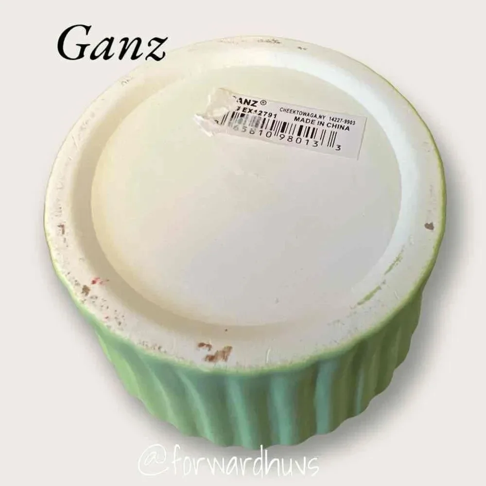 Ganz Christmas Pink with Candy Cane Cupcake Trinket Box